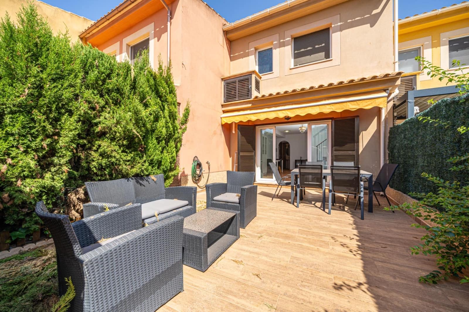 Adosado de 3 habitaciones en Sa Torre (Llucmajor) en alquiler con piscina garaje - 2.200 € (Ref: 10076579)