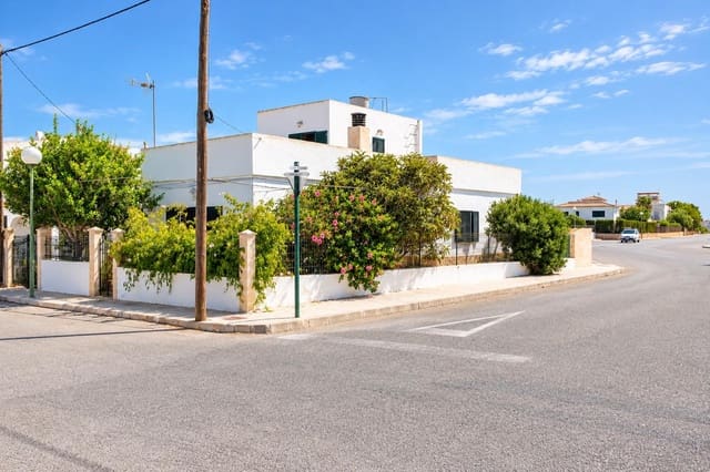 4 chambre Villa/Maison à vendre à Sa Rapita / La Rapita, Campos avec garage - 450 000 € (Ref: 10086348)