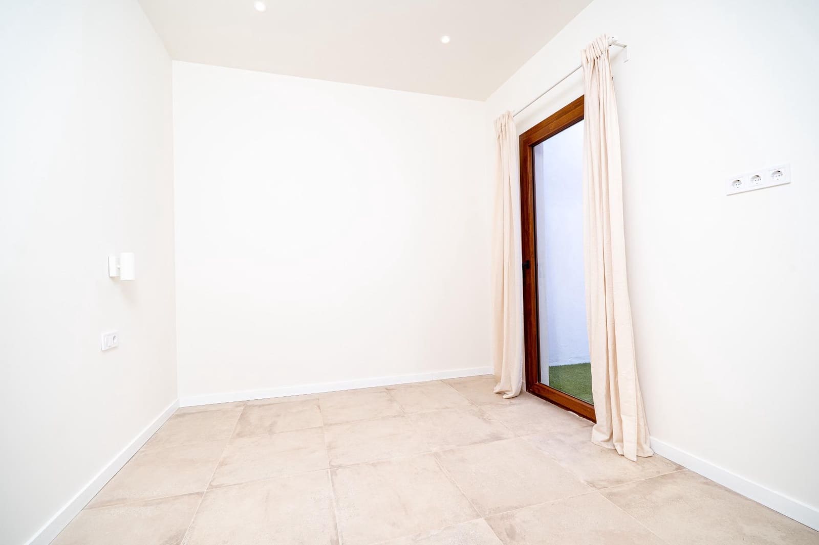 4 soveværelse Lejlighed til salg i Palma de Mallorca - € 399.000 (Ref: 10109857)