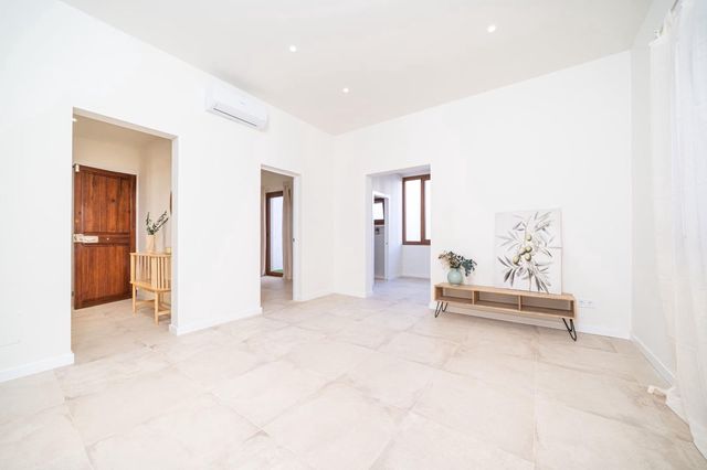 4 soveværelse Lejlighed til salg i Palma de Mallorca - € 399.000 (Ref: 10109857)
