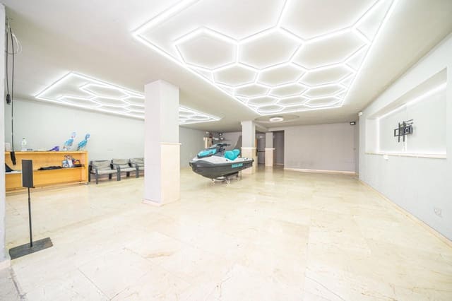 Local Commercial à louer à Santa Ponsa, Calvià - 1 600 € (Ref: 10129359)