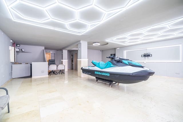 Local Commercial à louer à Santa Ponsa, Calvià - 1 600 € (Ref: 10129359)
