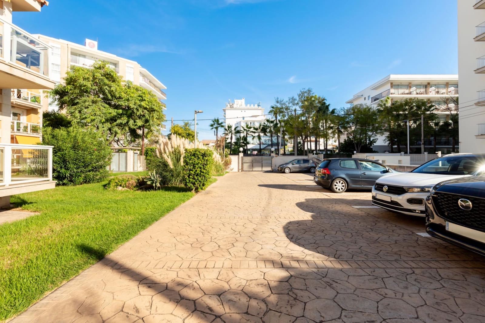 3 sovrum Takvåning till salu i Can Pastilla med garage - 725 000 € (Ref: 10129360)