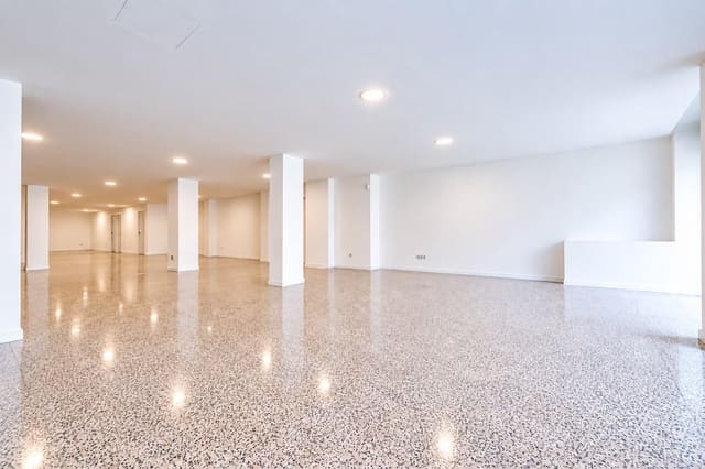 Comercial para arrendar em Palma de Mallorca - 2 000 € (Ref: 10142515)