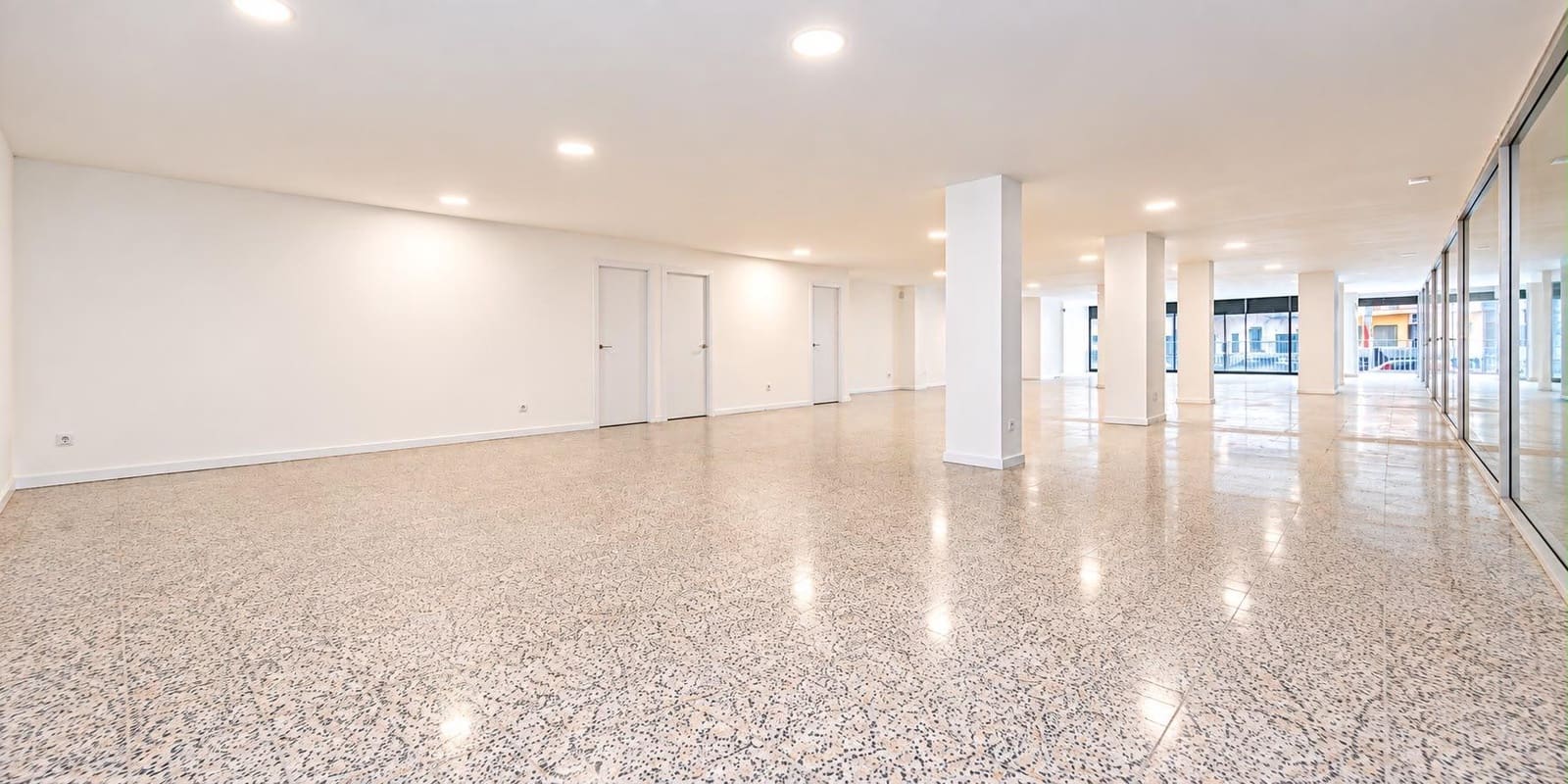 Comercial para arrendar em Palma de Mallorca - 2 000 € (Ref: 10142515)