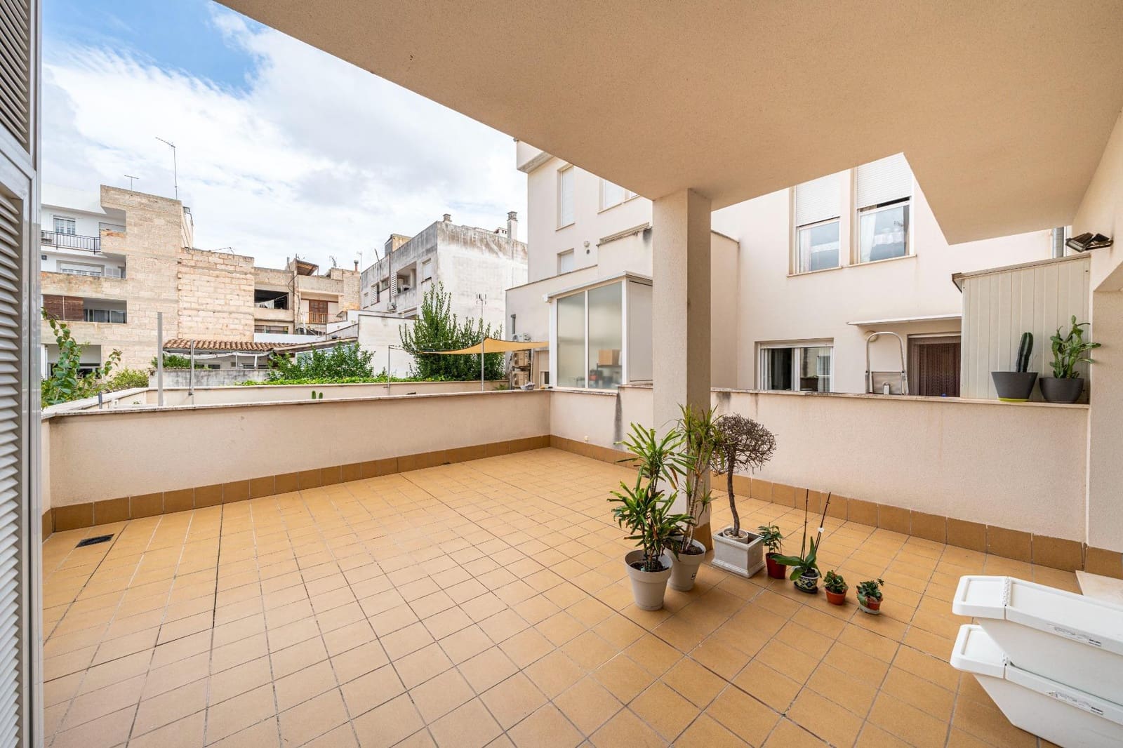 2 soverom Leilighet til salgs i Inca med garasje - € 399 000 (Ref: 10148909)