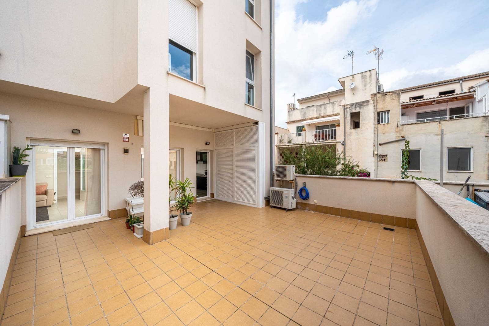 2 soverom Leilighet til salgs i Inca med garasje - € 399 000 (Ref: 10148909)