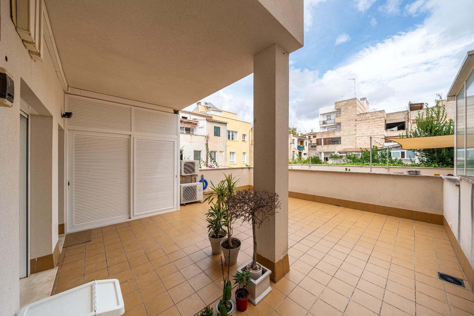 2 soverom Leilighet til salgs i Inca med garasje - € 399 000 (Ref: 10148909)