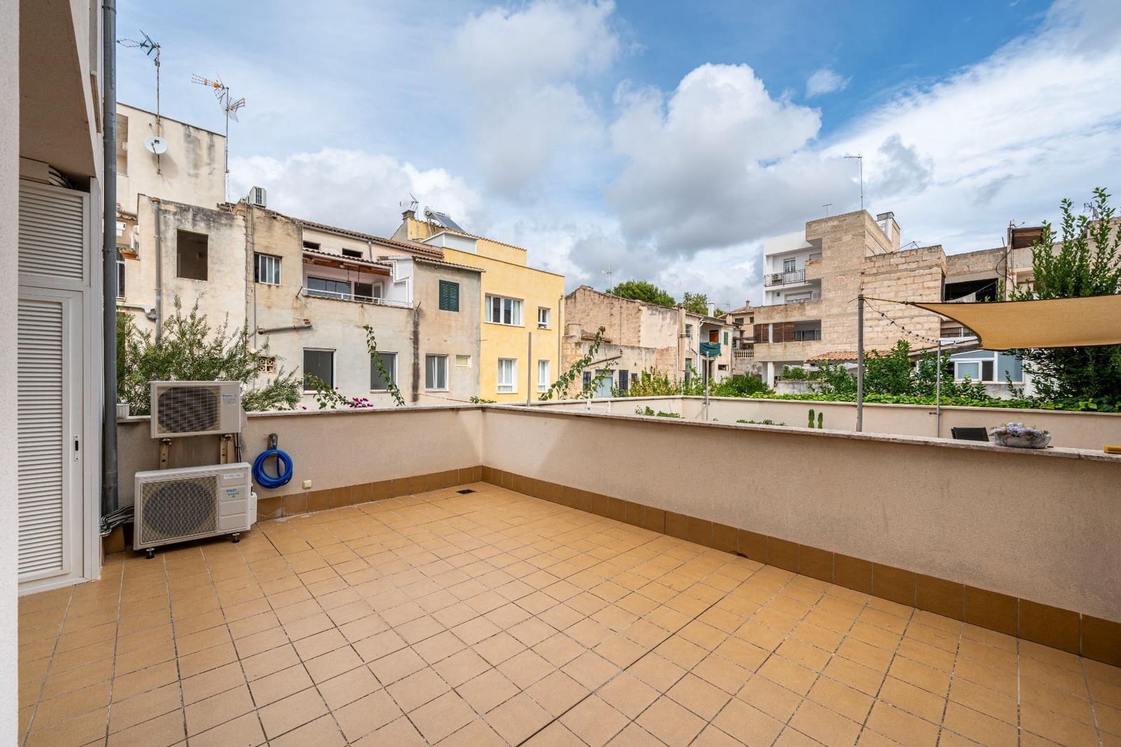 2 soverom Leilighet til salgs i Inca med garasje - € 399 000 (Ref: 10148909)