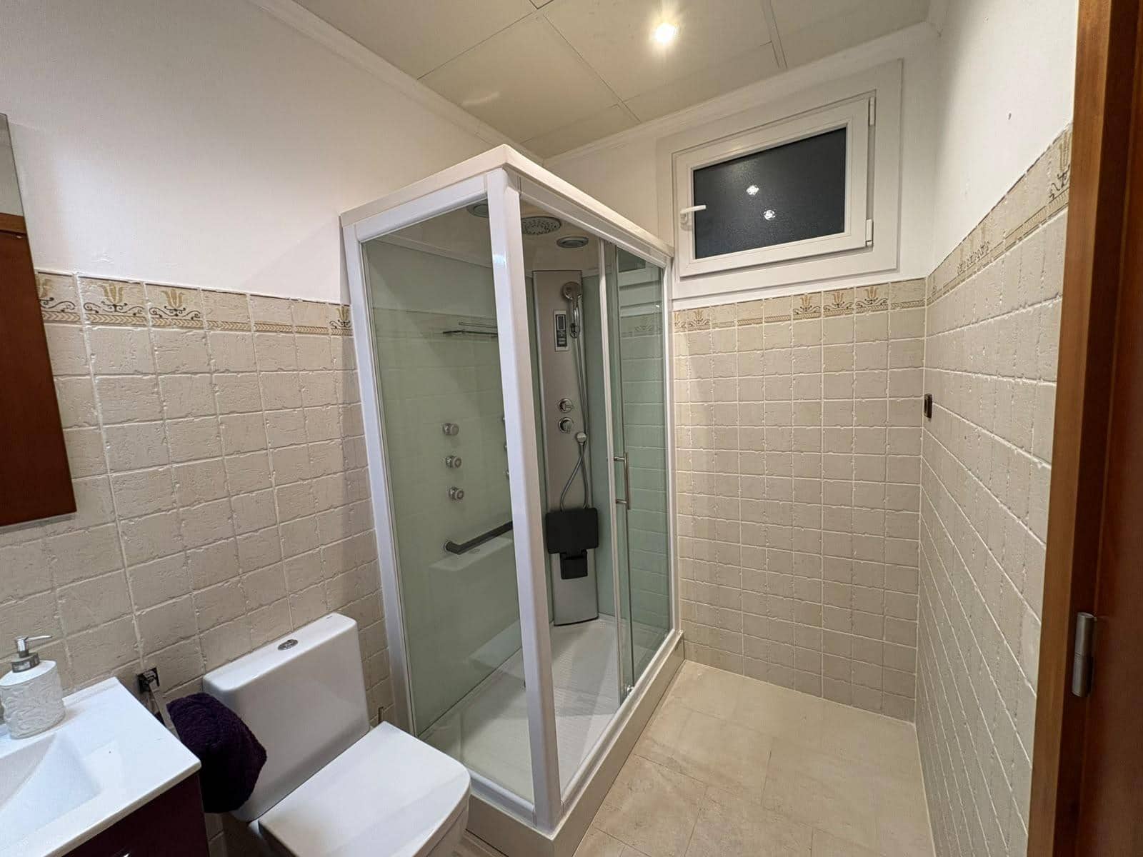 1 soverom Leilighet til leie i Palma de Mallorca med garasje - € 1 200 (Ref: 10180782)
