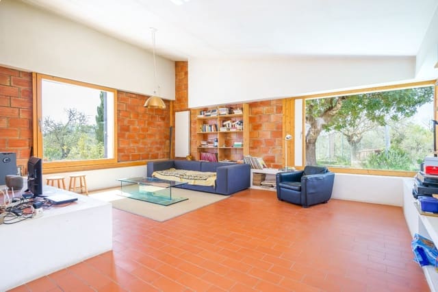 4 soveværelse Finca/Landehus til salg i Porreres med swimmingpool - € 790.000 (Ref: 7638043)