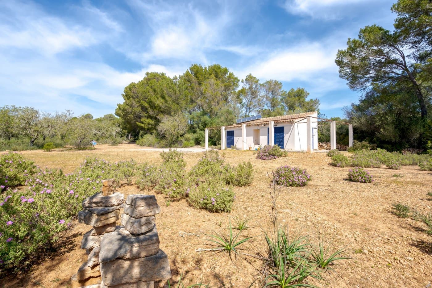 4 soveværelse Finca/Landehus til salg i Porreres med swimmingpool - € 790.000 (Ref: 7638043)