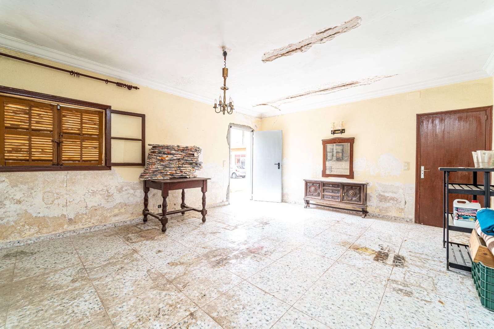 6 soveværelse Byhus til salg i Cala Ratjada med garage - € 440.000 (Ref: 7638177)