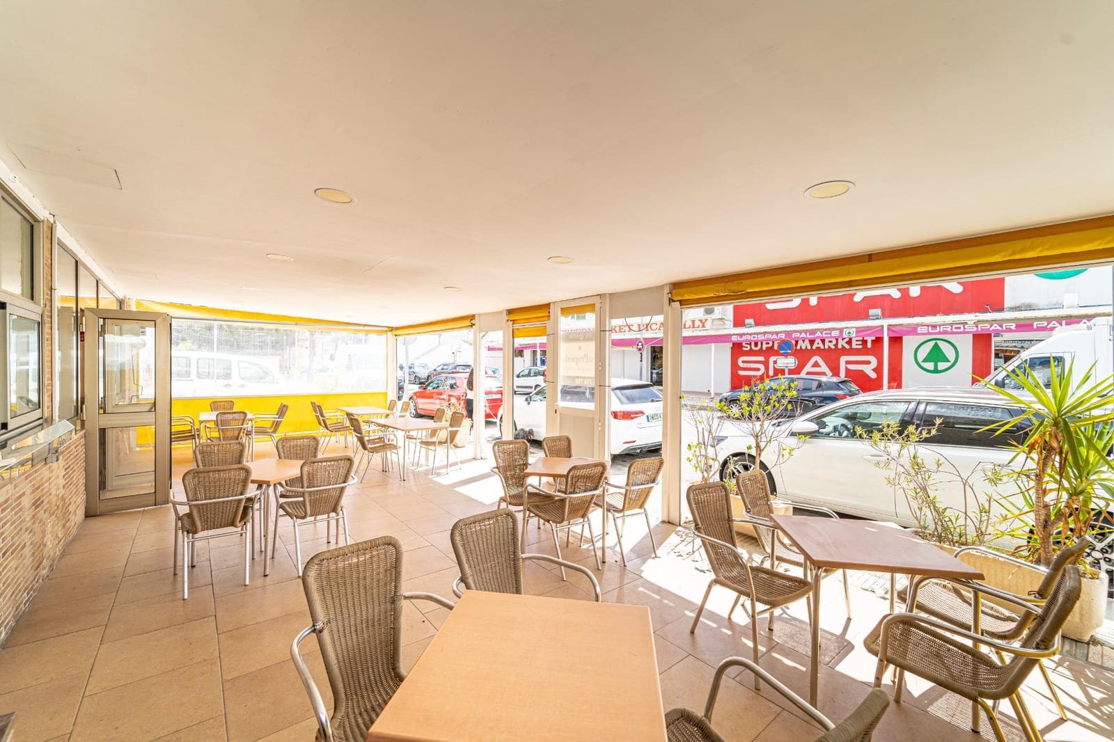 Erhverv til salg i Alcudia - € 346.900 (Ref: 7638201)