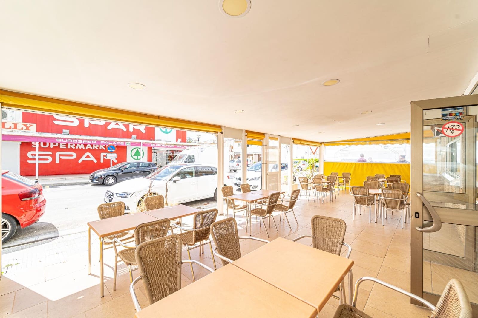 Erhverv til salg i Alcudia - € 346.900 (Ref: 7638201)