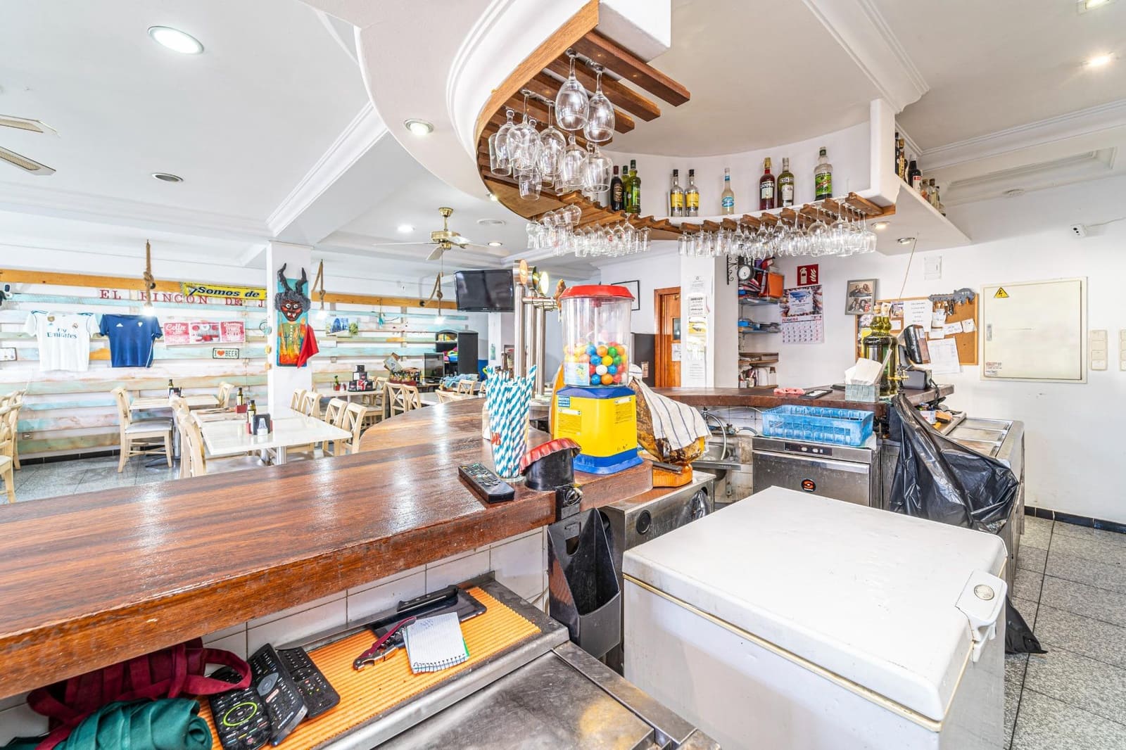 Erhverv til leje i Cala Ratjada - € 870 (Ref: 7638216)