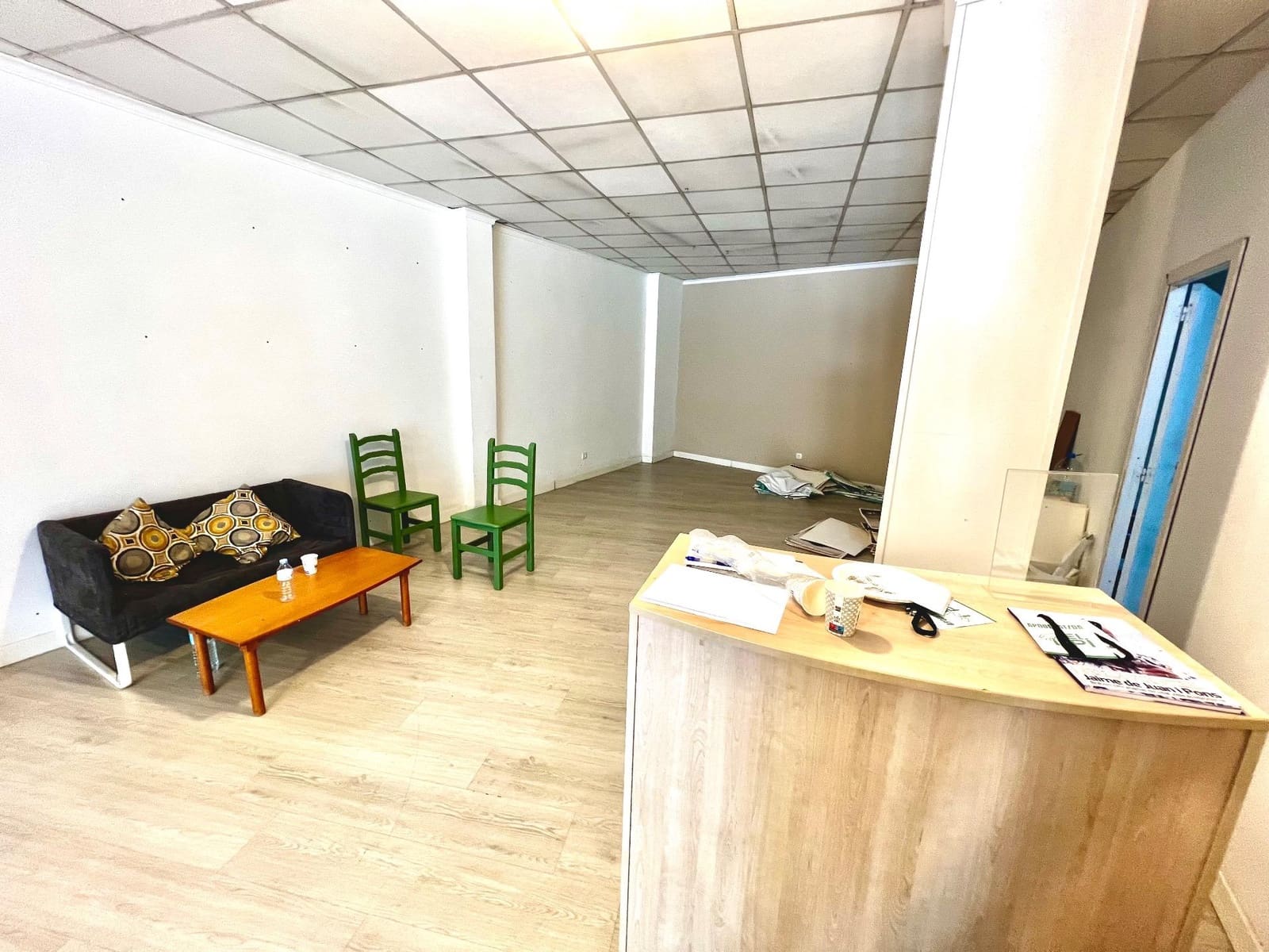 2 bedroom Commercial for rent in Manacor - € 1,200 (Ref: 7640932)