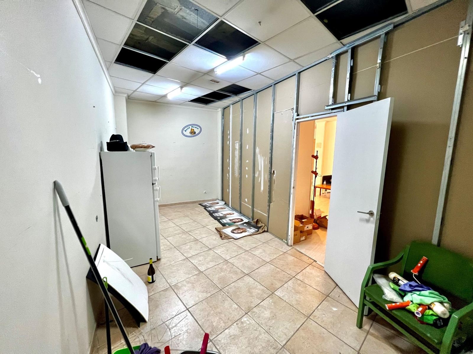 2 bedroom Commercial for rent in Manacor - € 1,200 (Ref: 7640932)