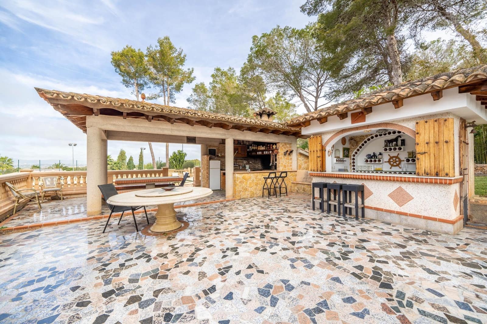 5 bedroom Villa for sale in Palma de Mallorca with pool garage - € 2,400,000 (Ref: 7678307)