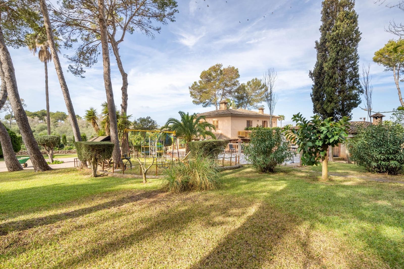 5 bedroom Villa for sale in Palma de Mallorca with pool garage - € 2,400,000 (Ref: 7678307)