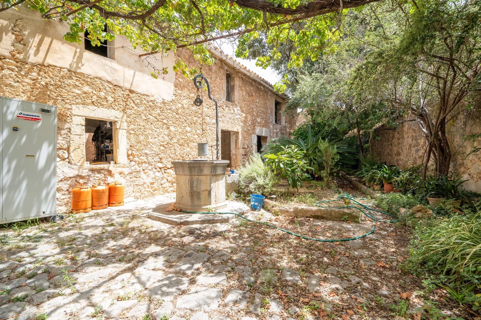Finca/Casa Rural de 7 habitaciones en Alaró en venta - 1.980.000 € (Ref: 7735718)