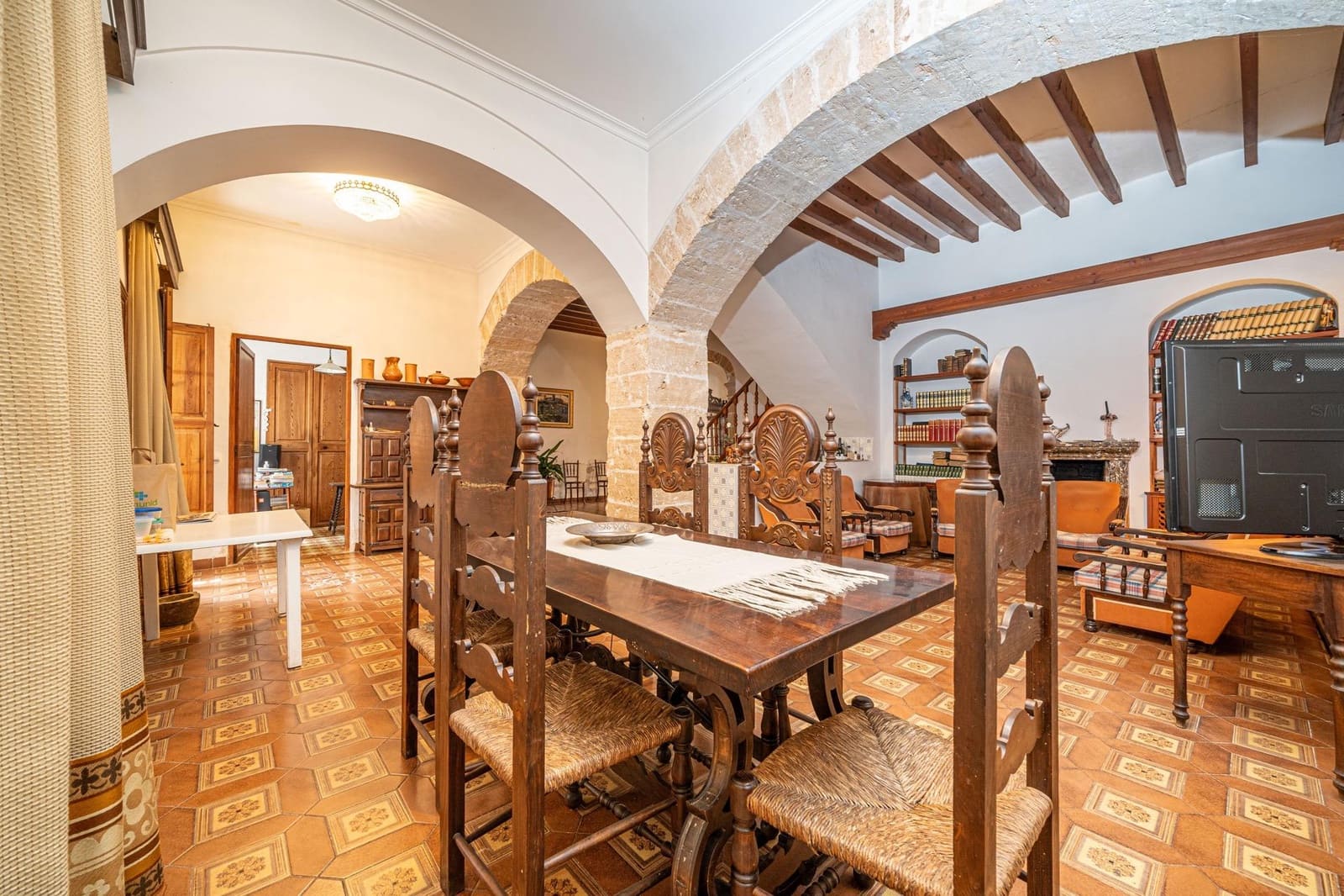 Finca/Casa Rural de 7 habitaciones en Alaró en venta - 1.980.000 € (Ref: 7735718)