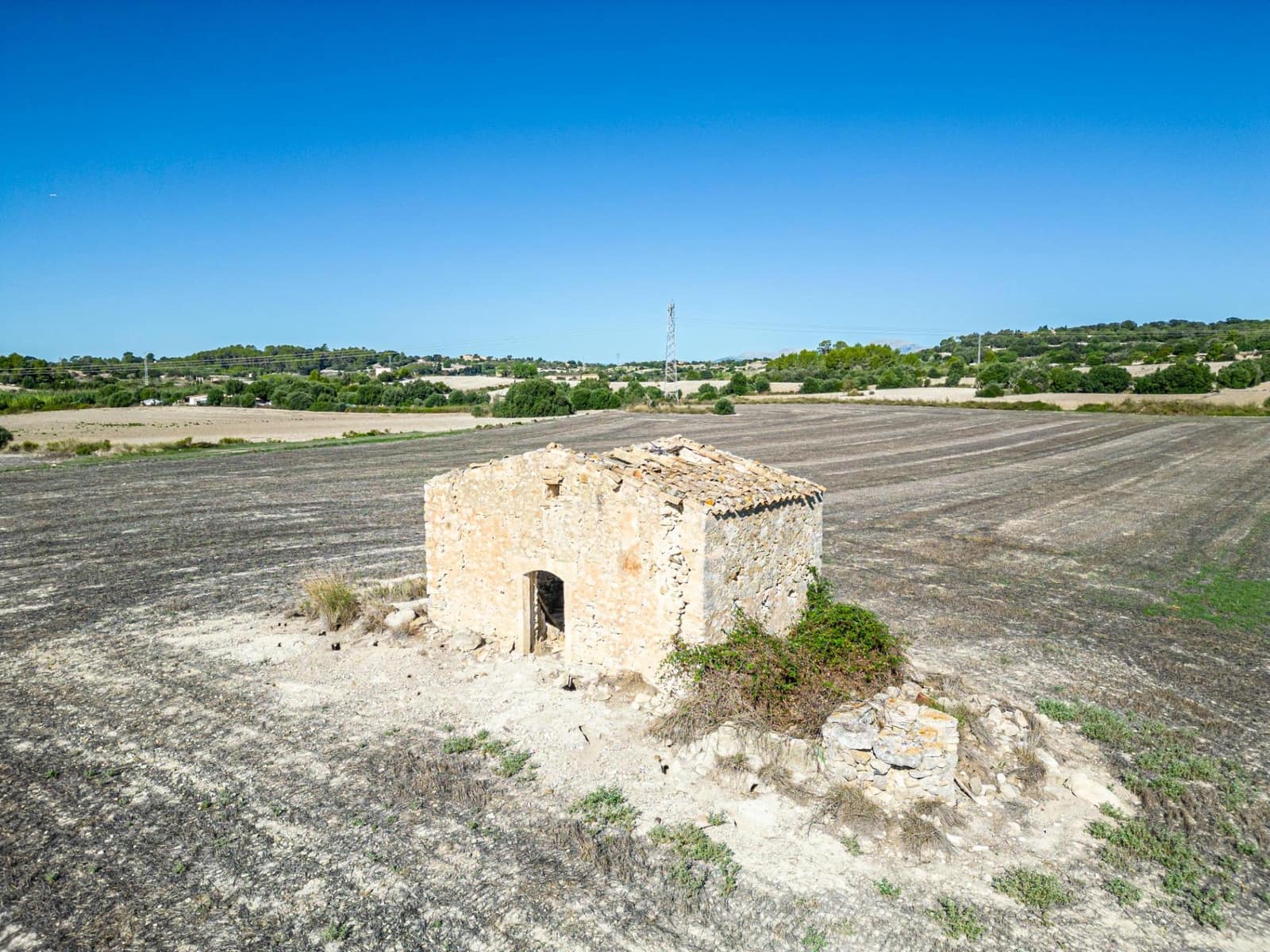 Byggegrund til salg i Llubi - € 250.000 (Ref: 7832865)