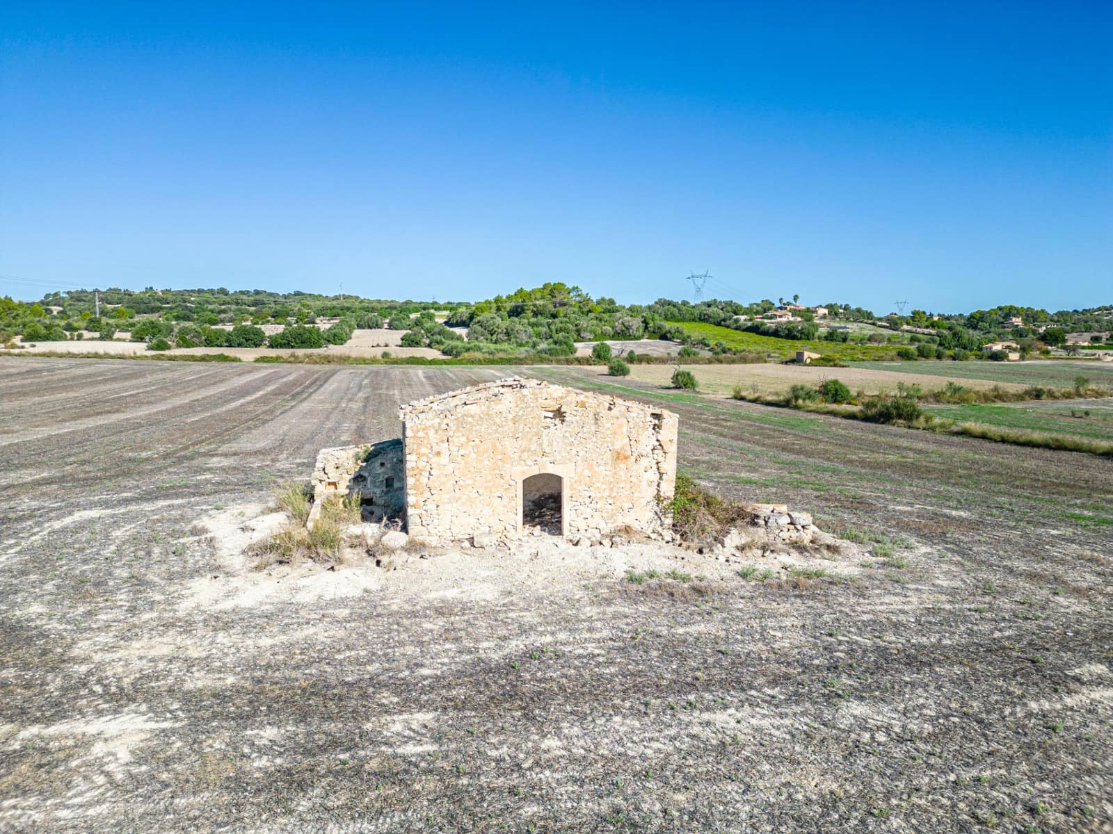 Byggegrund til salg i Llubi - € 250.000 (Ref: 7832865)