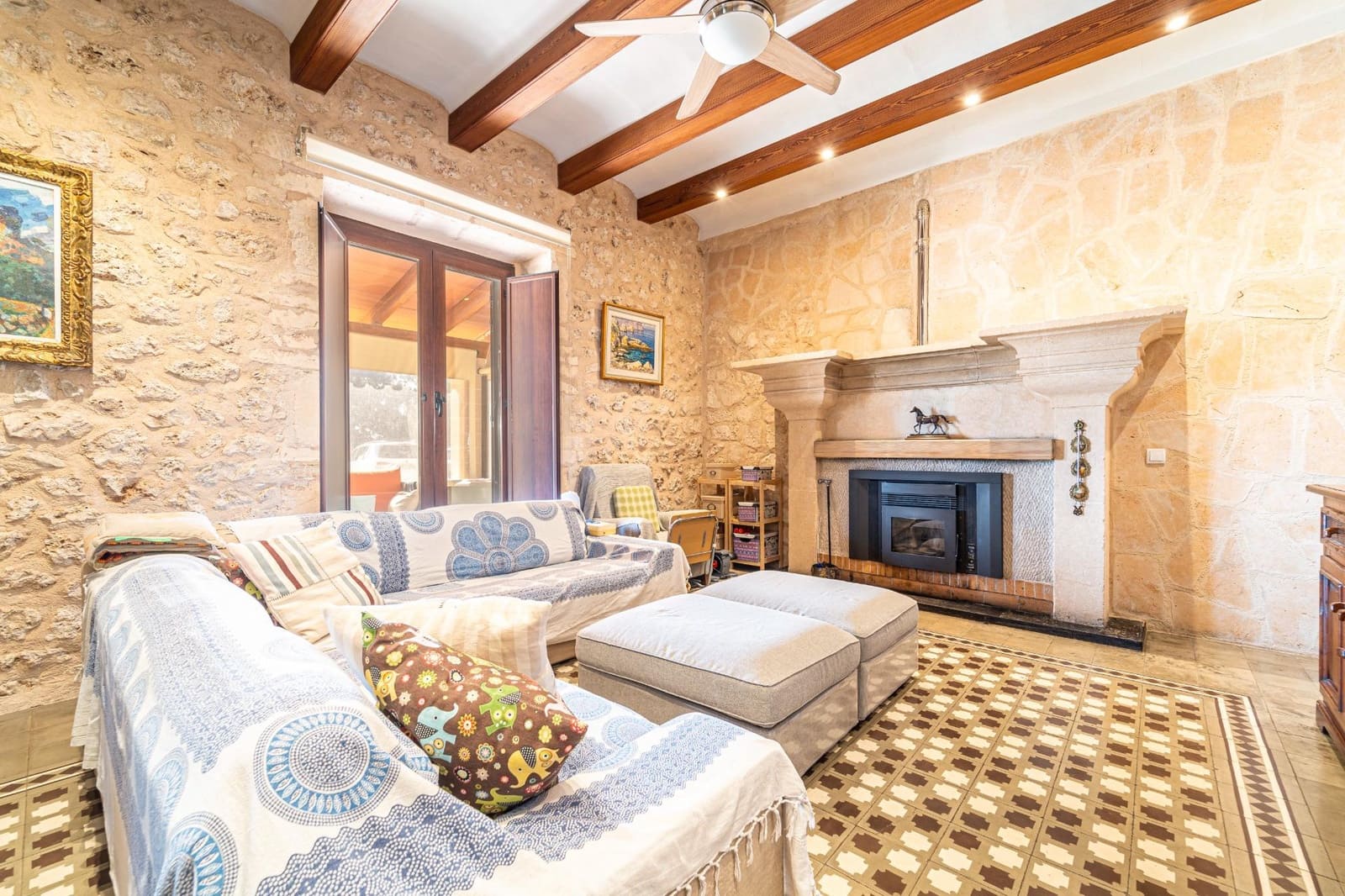 7 soveværelse Finca/Landehus til salg i Lloret de Vista Alegre med swimmingpool garage - € 3.800.000 (Ref: 7840767)