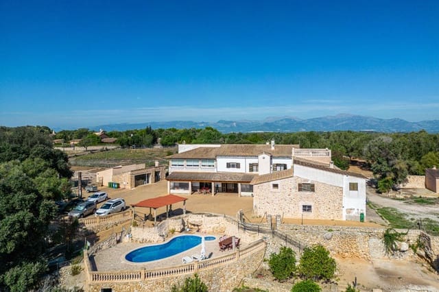 7 slaapkamer Finca/Landhuis te koop in Lloret de Vista Alegre met zwembad garage - € 3.800.000 (Ref: 7840767)