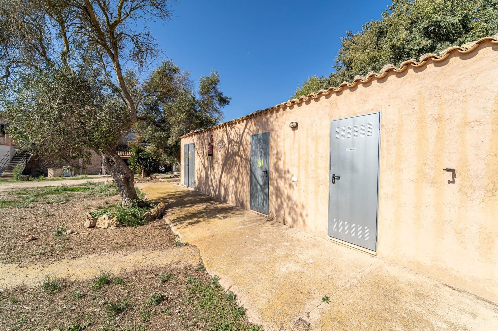 7 soveværelse Finca/Landehus til salg i Lloret de Vista Alegre med swimmingpool garage - € 3.800.000 (Ref: 7840767)