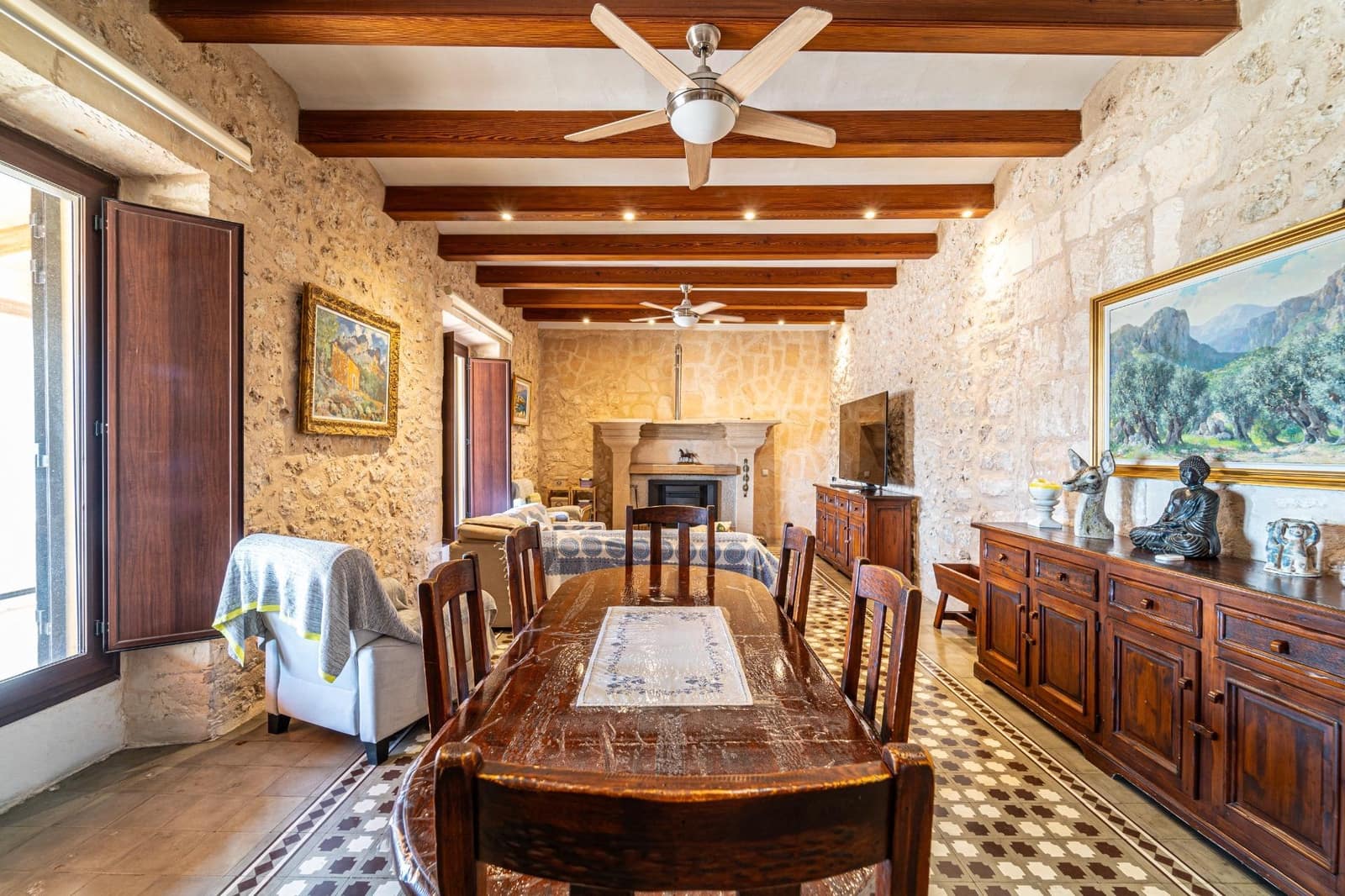 7 soveværelse Finca/Landehus til salg i Lloret de Vista Alegre med swimmingpool garage - € 3.800.000 (Ref: 7840767)