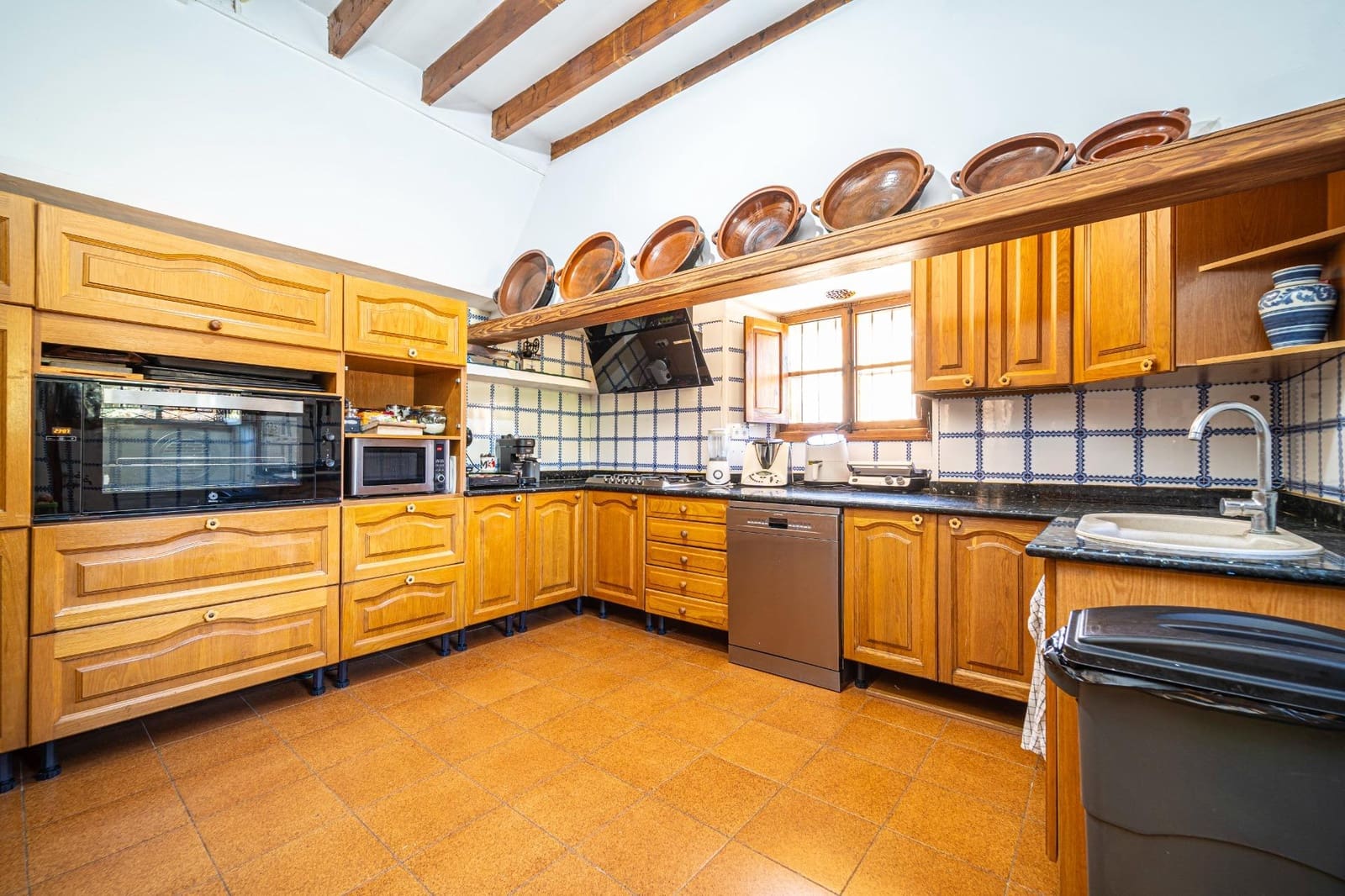 7 soveværelse Finca/Landehus til salg i Lloret de Vista Alegre med swimmingpool garage - € 3.800.000 (Ref: 7840767)