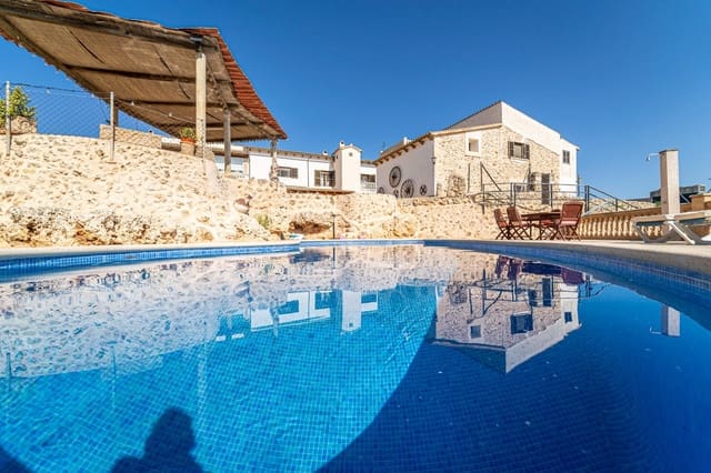 7 slaapkamer Finca/Landhuis te koop in Lloret de Vista Alegre met zwembad garage - € 3.800.000 (Ref: 7840767)