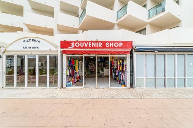 Erhverv til salg i Cala Millor, Son Servera - € 179.000 (Ref: 8092427)