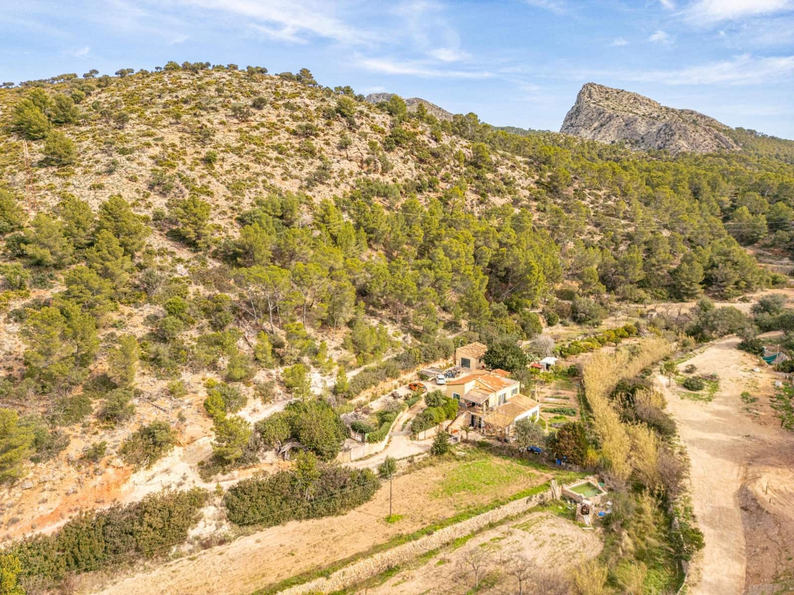 6 soveværelse Finca/Landehus til salg i Sant Elm - € 1.490.000 (Ref: 8170049)