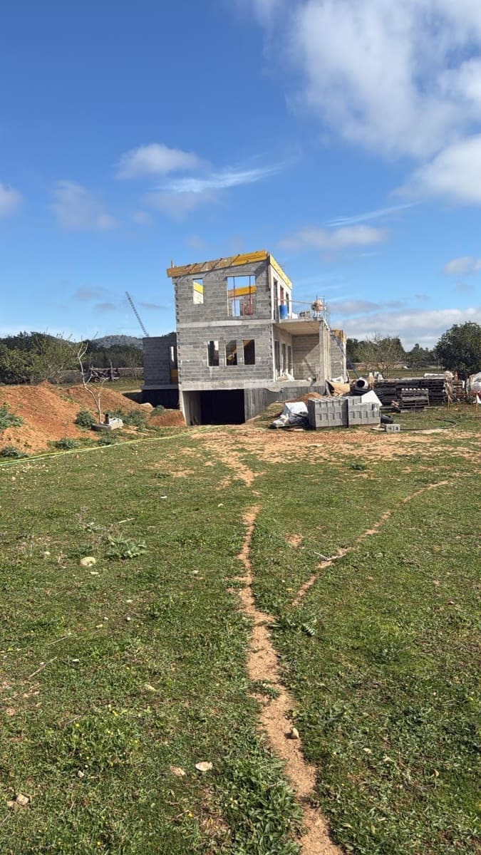 5 slaapkamer Finca/Landhuis te koop in Sant Llorenc des Cardassar met zwembad - € 1.899.000 (Ref: 8250348)