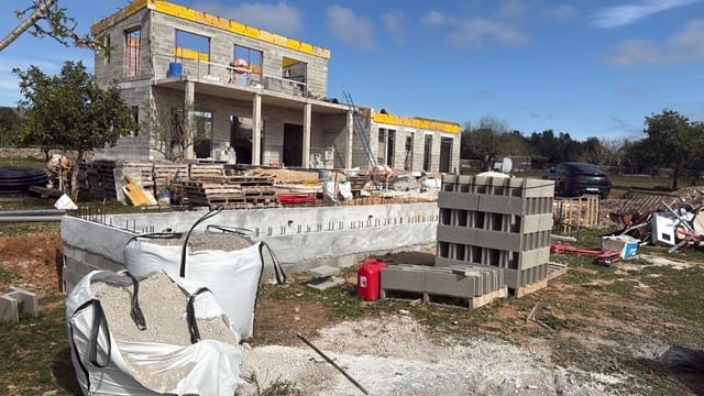 5 bedroom Finca/Country House for sale in Sant Llorenç des Cardassar with pool - € 1,899,000 (Ref: 8250348)