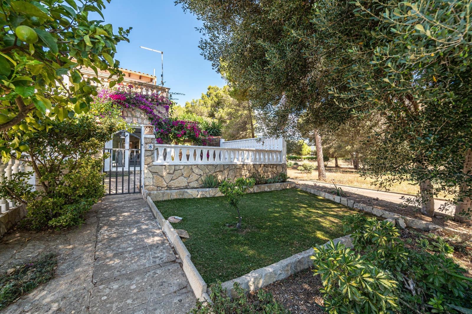 3 bedroom Semidetached Villa for sale in Sa Coma, Sant Llorenç des