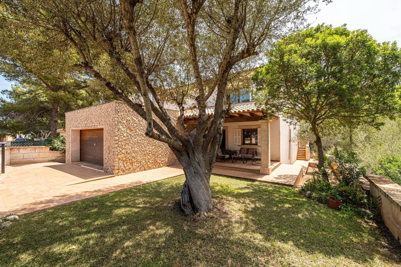 4 chambre Villa/Maison à vendre à Portocristo / Port de Manacor avec piscine garage - 1 250 000 € (Ref: 8411307)