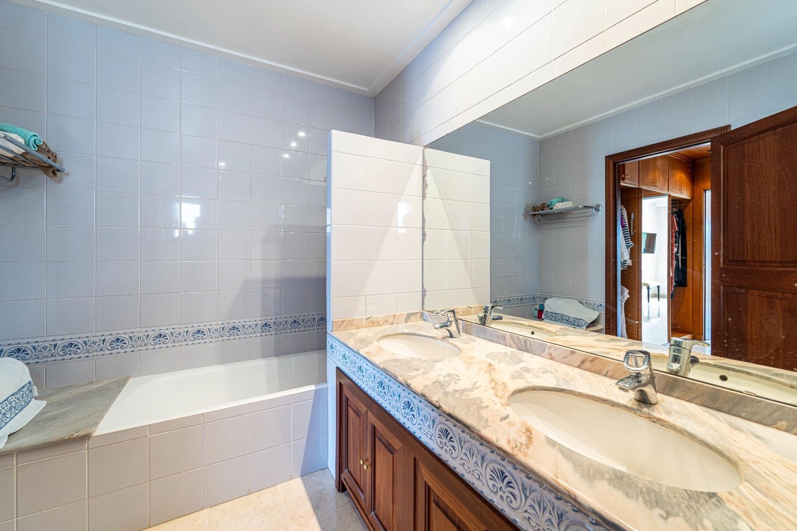 4 chambre Villa/Maison à vendre à Portocristo / Port de Manacor avec piscine garage - 1 250 000 € (Ref: 8411307)