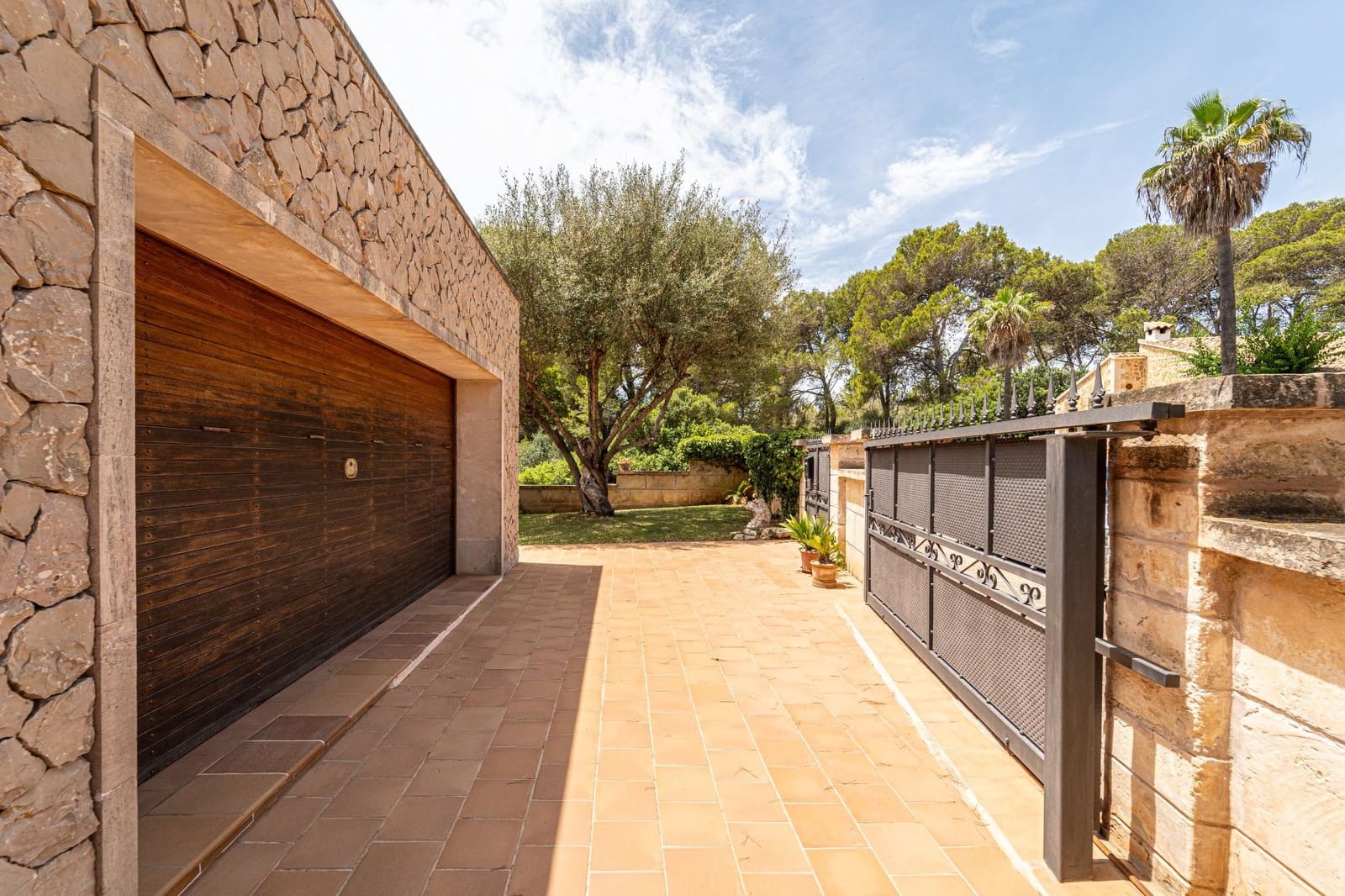 4 chambre Villa/Maison à vendre à Portocristo / Port de Manacor avec piscine garage - 1 250 000 € (Ref: 8411307)