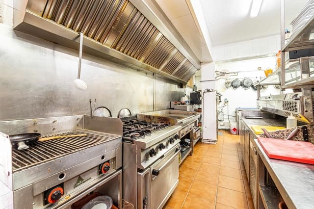 Negocio en Capdepera en alquiler - 1.800 € (Ref: 8519383)