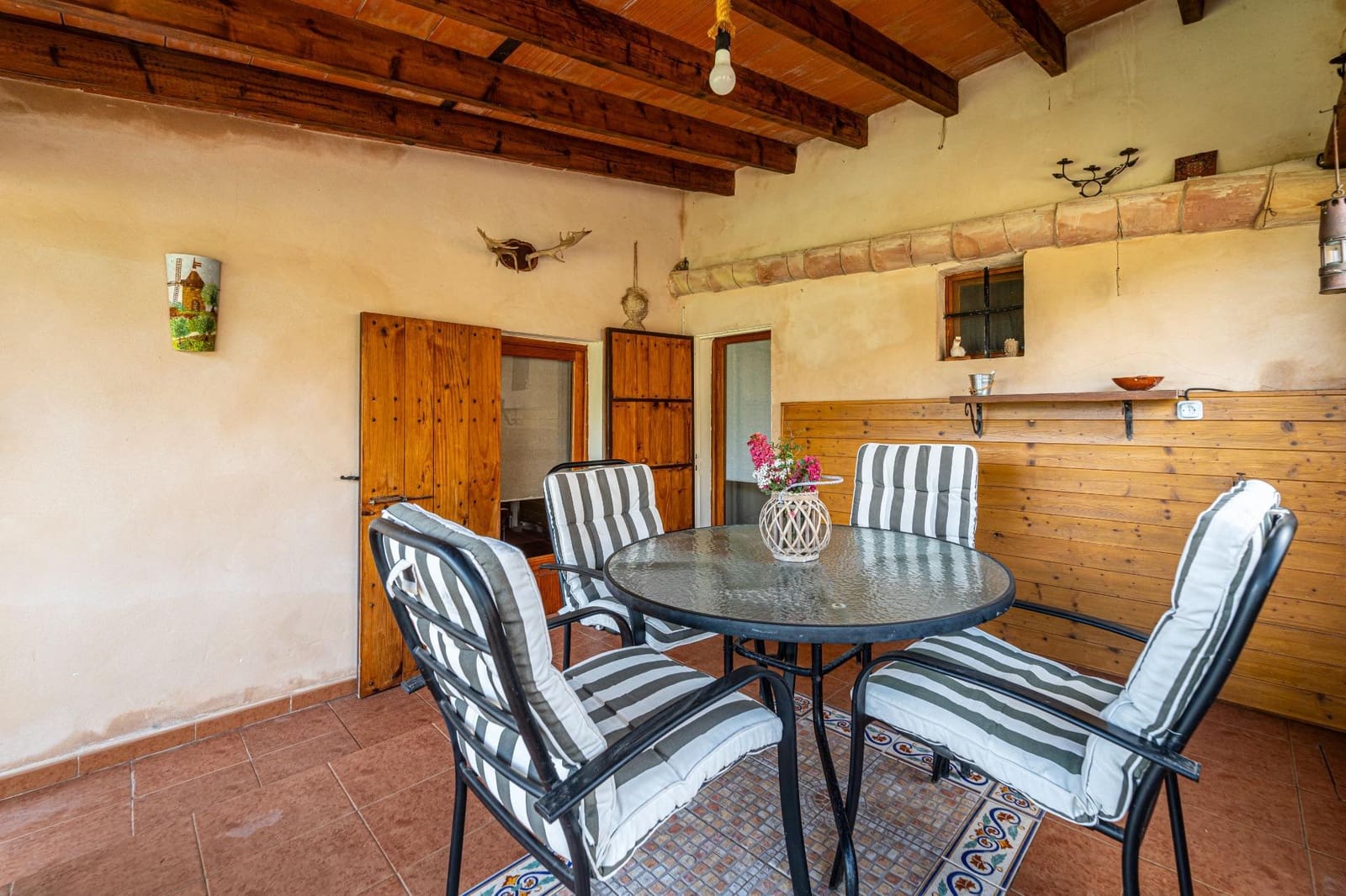 4 soveværelse Finca/Landehus til salg i Petra med swimmingpool garage - € 995.000 (Ref: 8615431)