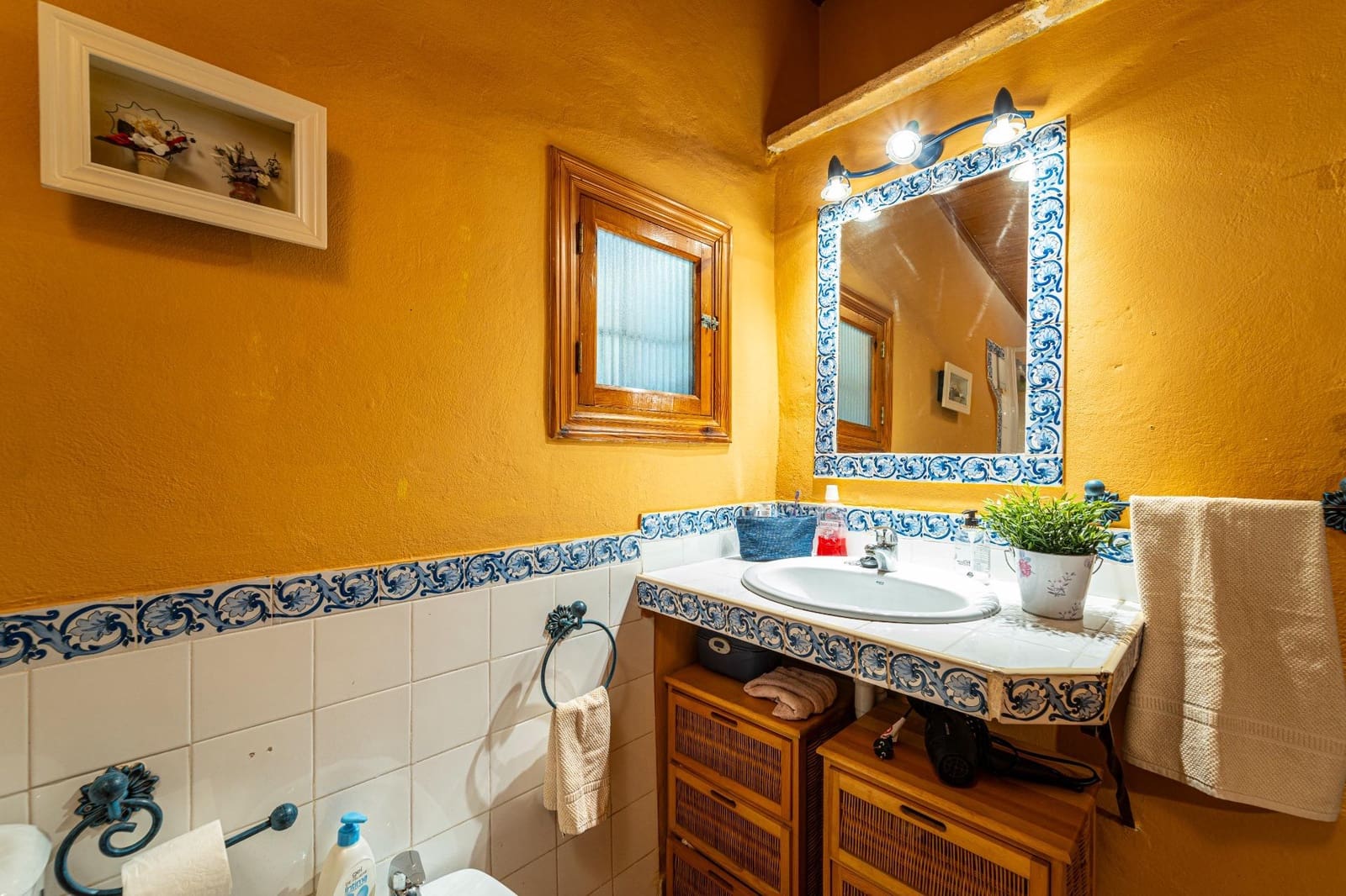 4 soveværelse Finca/Landehus til salg i Petra med swimmingpool garage - € 995.000 (Ref: 8615431)