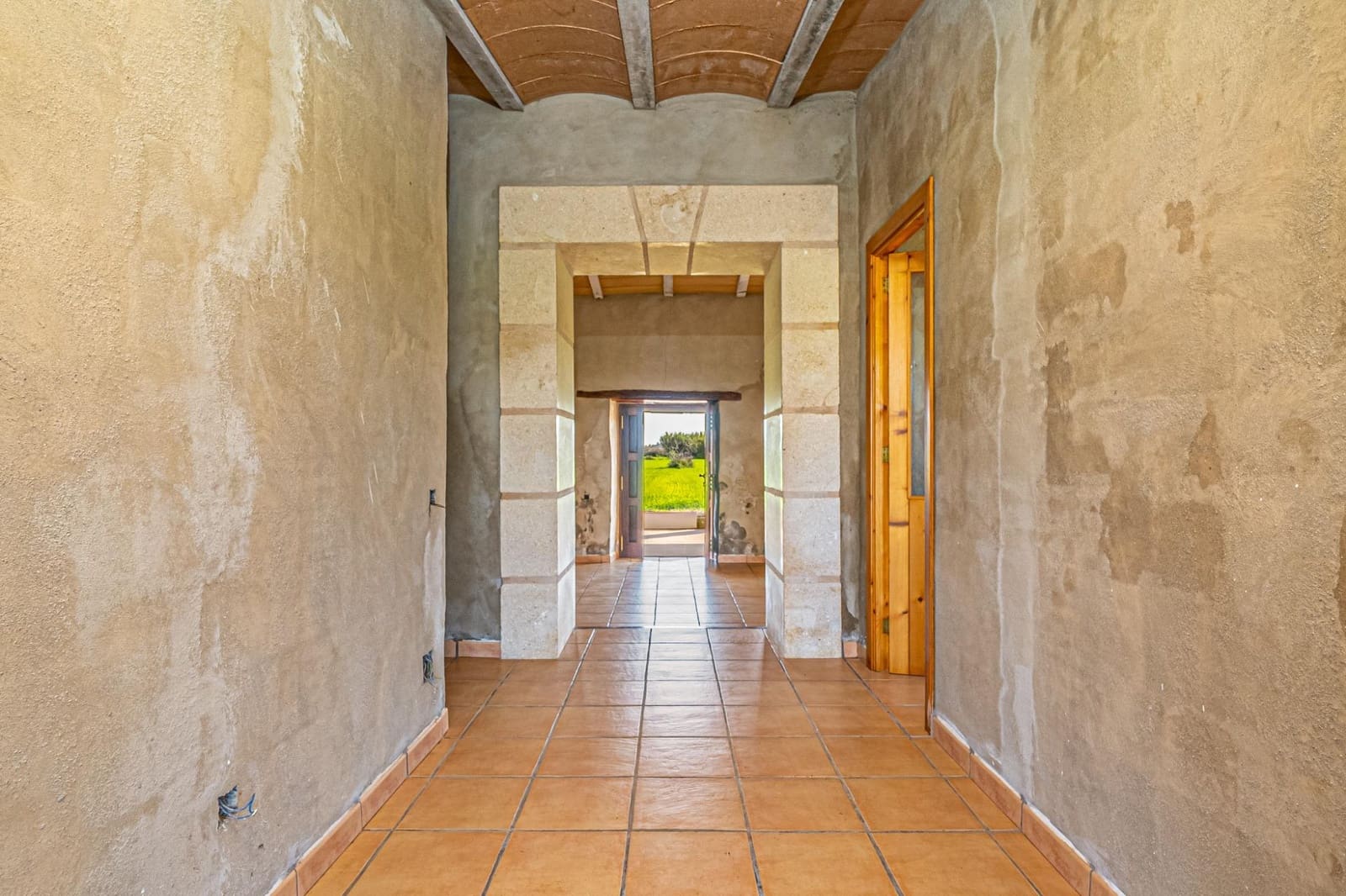 3 bedroom Finca/Country House for sale in Montuiri - € 470,000 (Ref: 8678234)