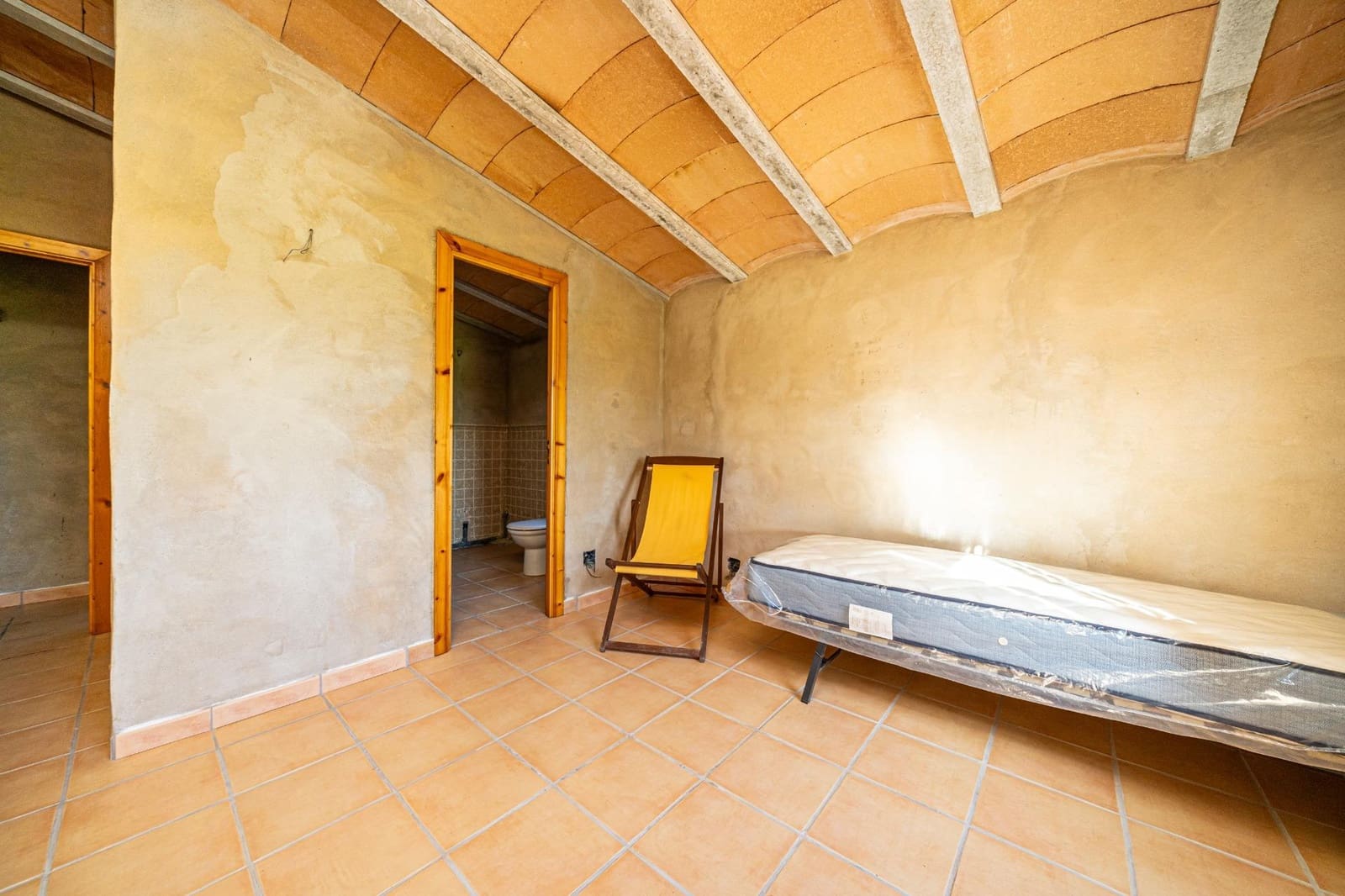 3 bedroom Finca/Country House for sale in Montuiri - € 470,000 (Ref: 8678234)