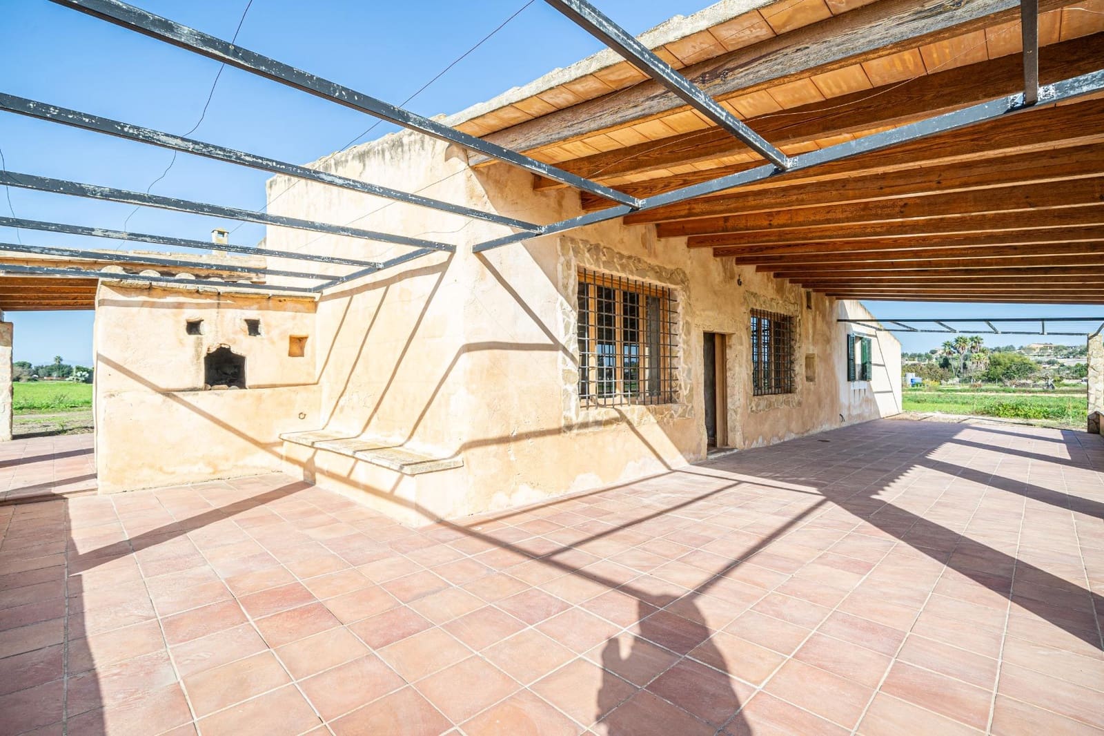 3 bedroom Finca/Country House for sale in Montuiri - € 470,000 (Ref: 8678234)