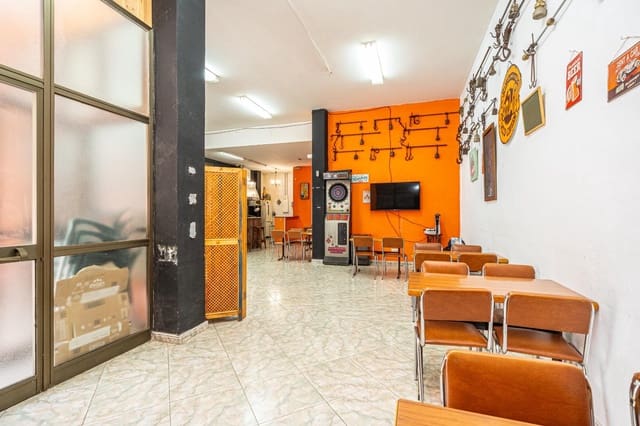 Erhverv til salg i Palma de Mallorca - € 199.000 (Ref: 8915520)