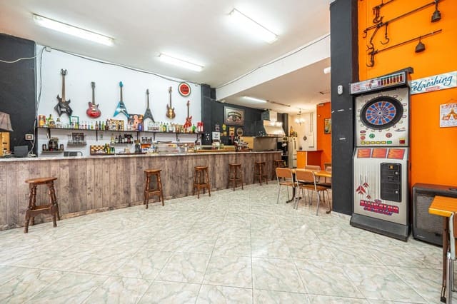 Erhverv til salg i Palma de Mallorca - € 199.000 (Ref: 8915520)